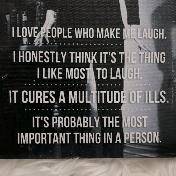 Audrey Hepburn Classic Photo on Canvas Decor Wall Hanging - Picture 2 of 6